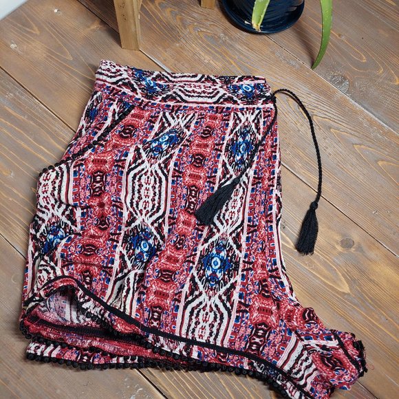 Dotti Australia Aztec Shorts - Picture 2 of 7